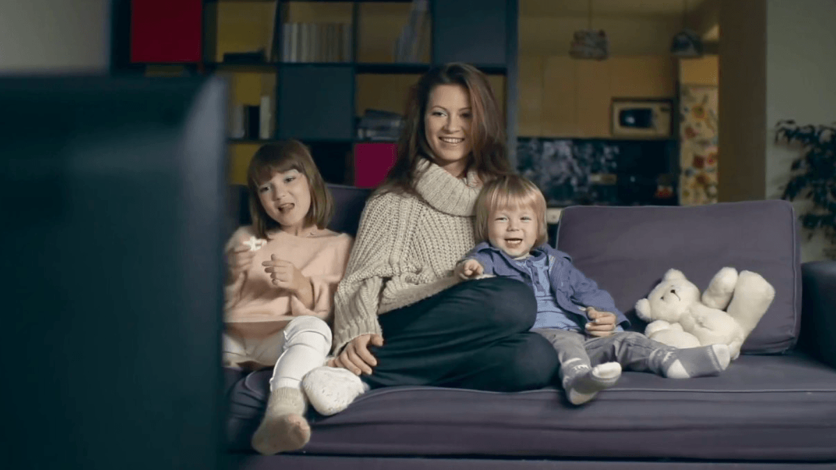 La Petite Famille Streaming Box pour la famille : jusqu’à 228€ d’economies avec Bouygues et Orange