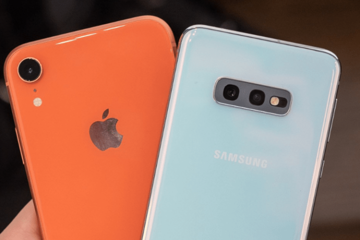 Promotion iPhone XR et Galaxy S10E chez les opérateurs.